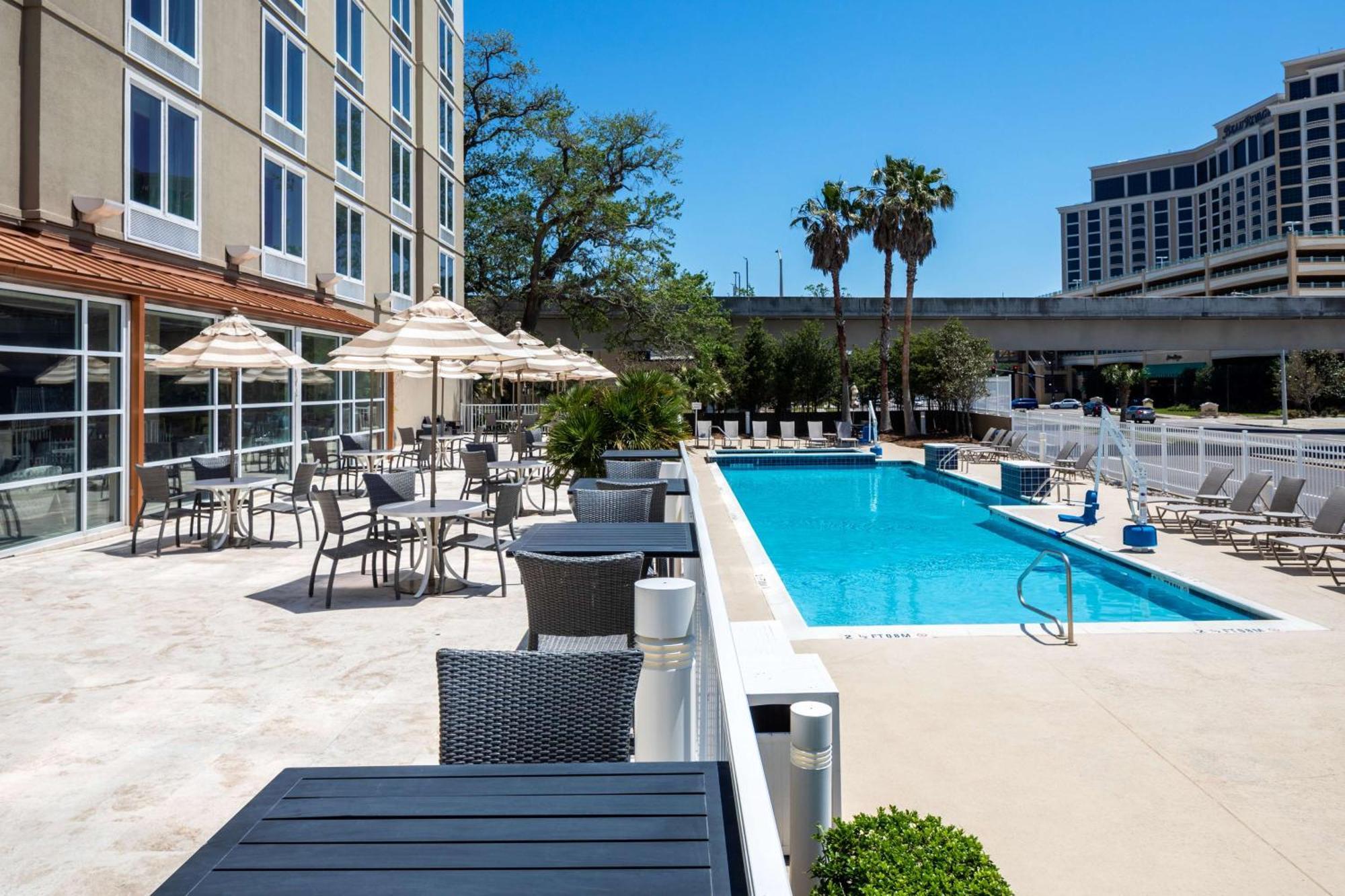 Hotel Doubletree By Hilton Biloxi